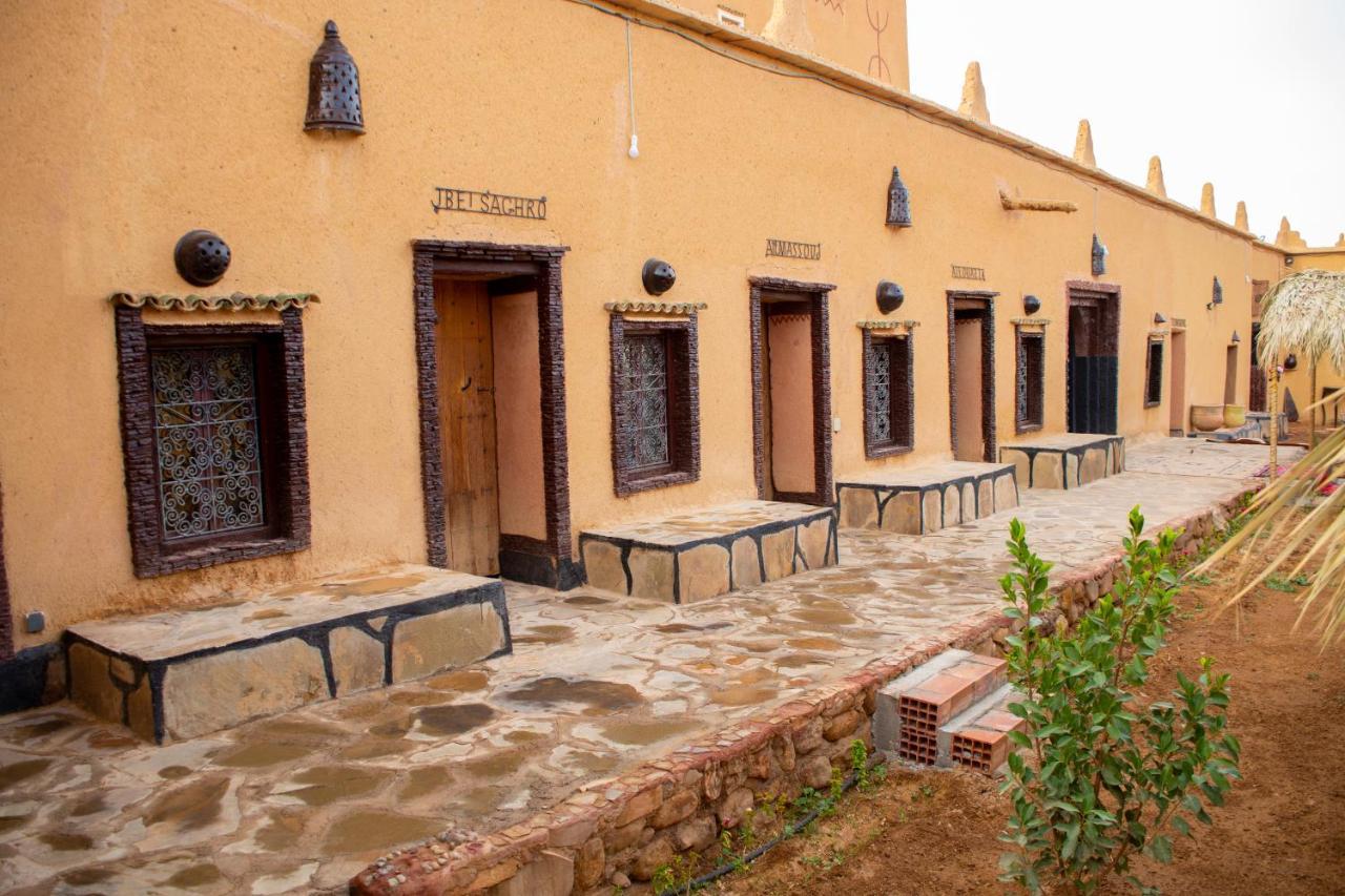 Riad Du Sud Tamsahelt Bagian luar foto